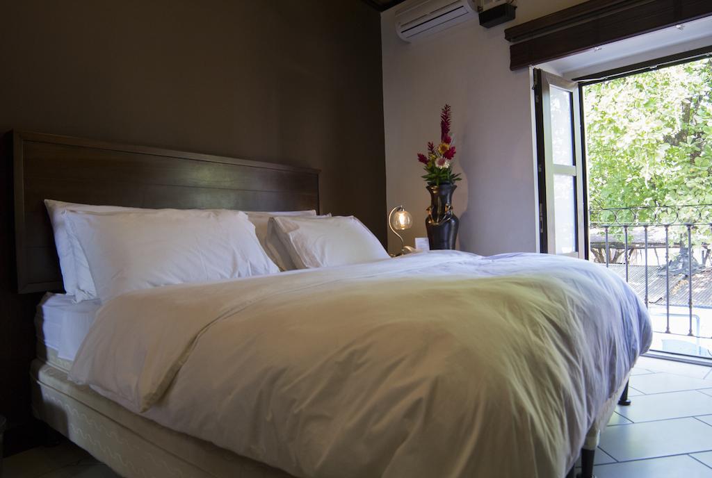 Hotel Posada de Don José Retalhuleu Habitación foto